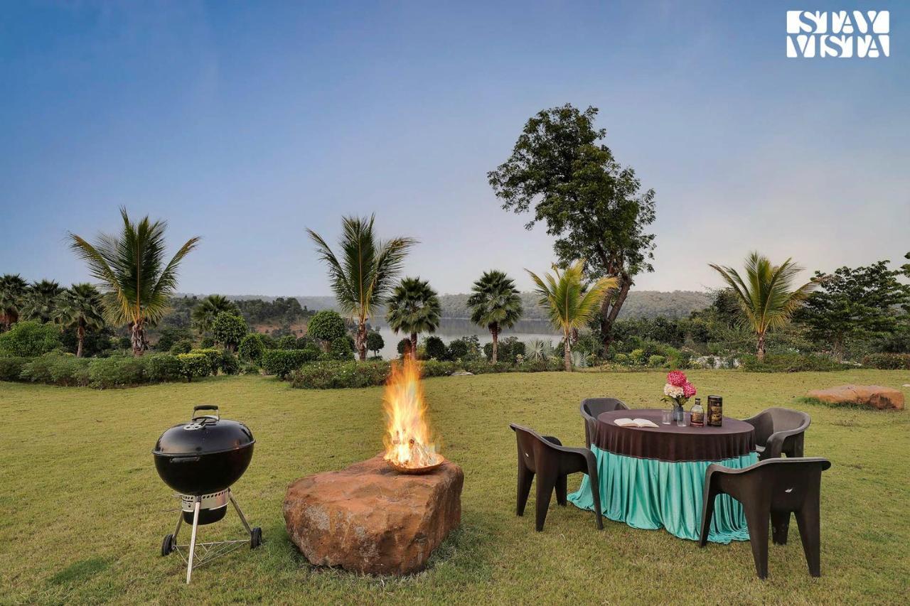 Stayvista'S Lakeside Whispers - Lake & Mountain-View Villa With Lawn & Indoor-Outdoor Games Nagpur Zewnętrze zdjęcie